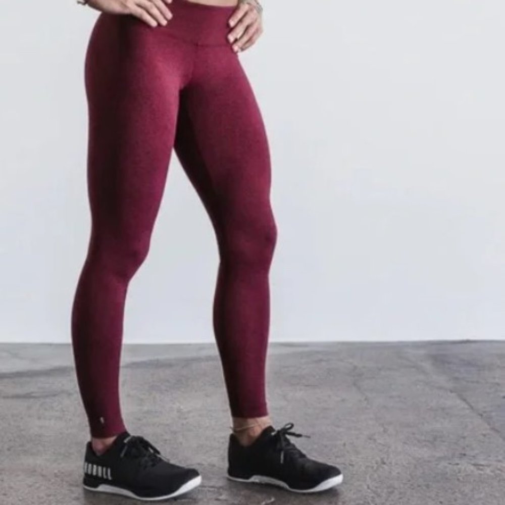 NOBULL Project Mid rise Heather Wine Tights Size Small -NWOT